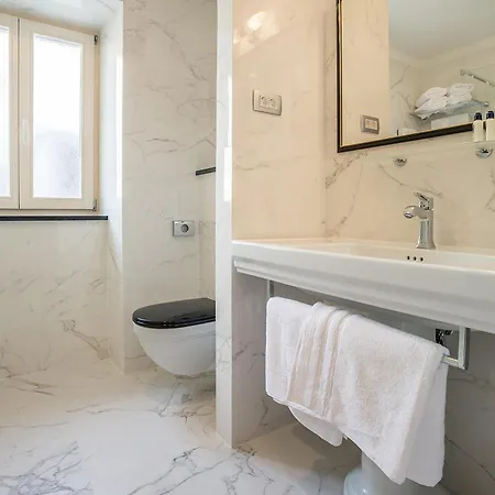 Splendida Palace 4* سبليت