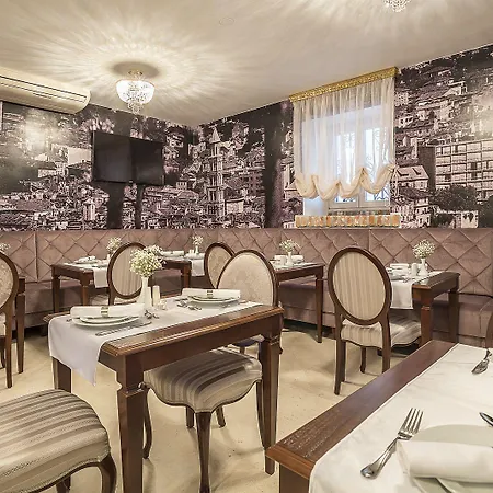 Splendida Palace 4* سبليت