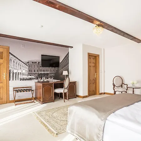 Splendida Palace Bed and breakfast 4*