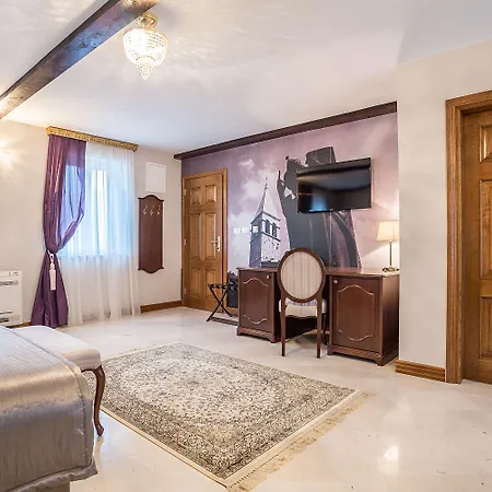 Splendida Palace Bed & Breakfast 4*