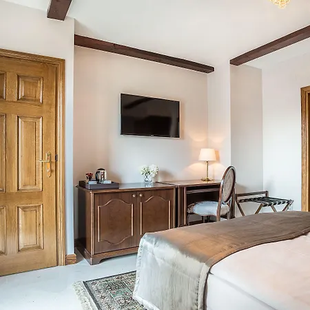 Splendida Palace Oda ve Kahvaltı Split