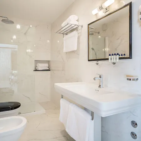 Splendida Palace Bed & Breakfast 4*