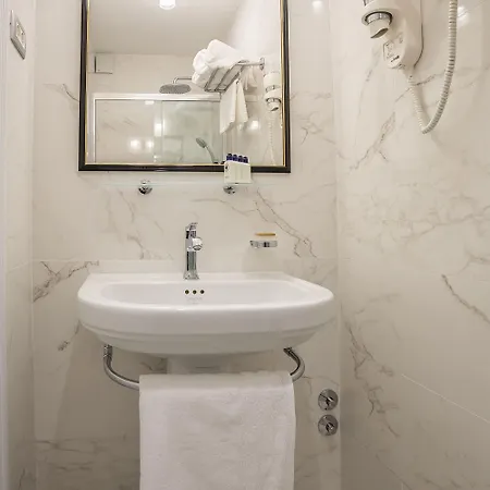 Splendida Palace Nocleg ze śniadaniem 4*