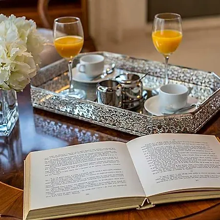 Splendida Palace Bed and breakfast 4*