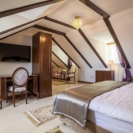 Splendida Palace Bed & Breakfast 4*