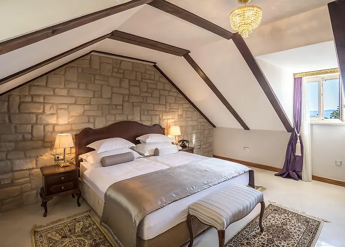 スプレンディダ パレス 4*