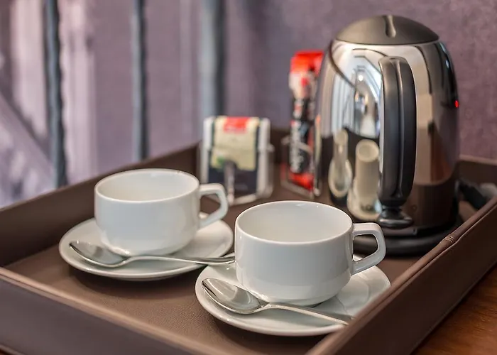 スプレンディダ パレス 4*